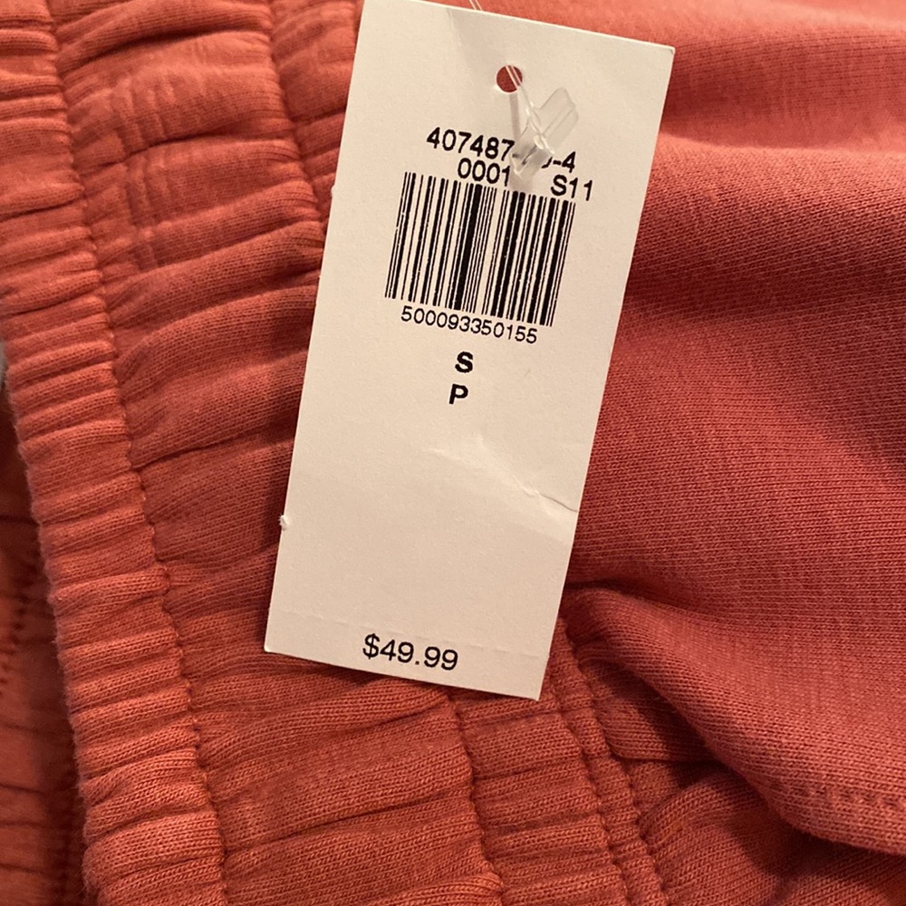 Old Navy - Picture 5 of 5